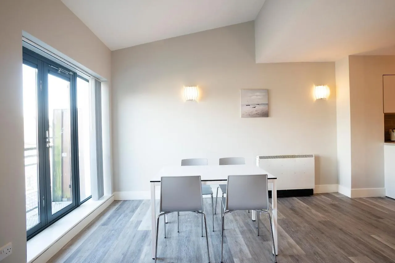Three Bedroom Apartment - Edward Square Galway