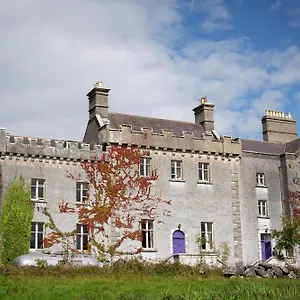 Country house Cregg Castle, Galway